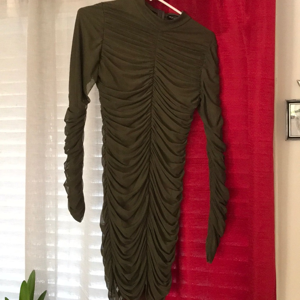 Green Ruffle Dress - Picture 5 of 5